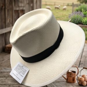 sombrero campestre mujer Maestría Ancestral Tejido Fino en Fibras Naturales